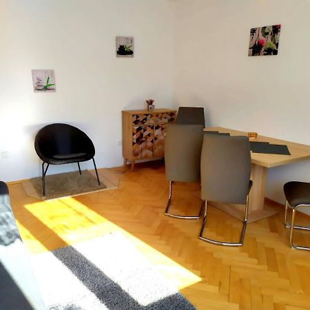 데슈트네 프 오를리츠키흐 호라 Apartman Destne 58 아파트 외부 사진