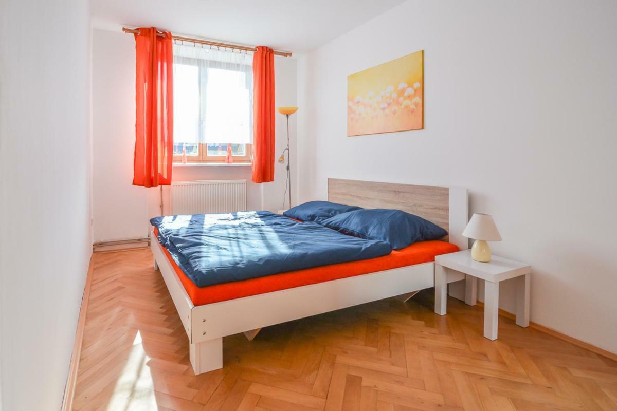 데슈트네 프 오를리츠키흐 호라 Apartman Destne 58 아파트 외부 사진